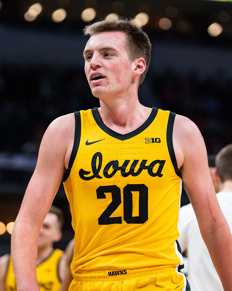 From Iowa to OKC Blue Star: Payton Sandfort's NBA Journey